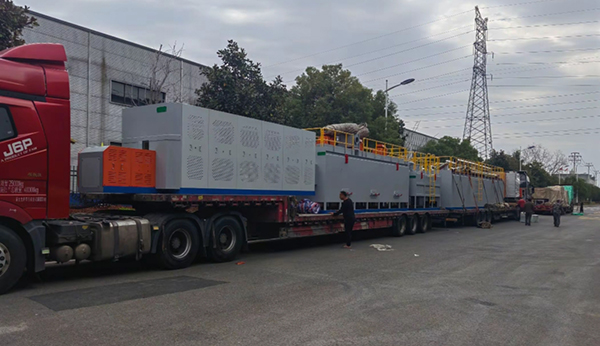 釬焊爐發(fā)往廣東